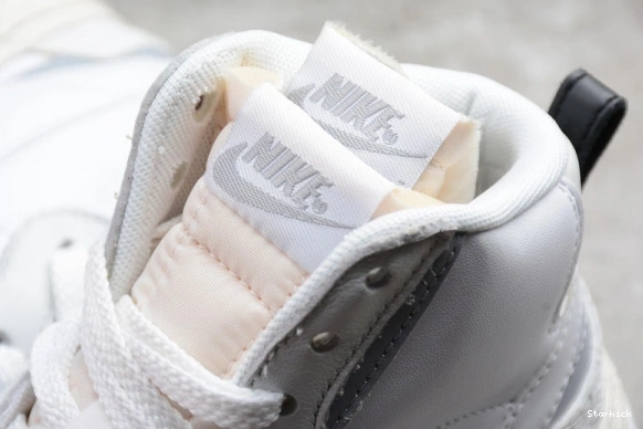 BLAZER WHITE MID X NIKE SACAI BV0072-100 1221